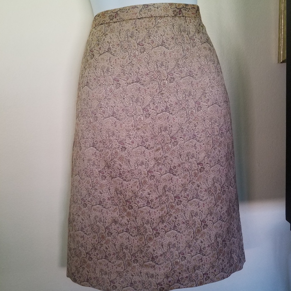 Ann Taylor LOFT Pencil Skirt - Picture 2 of 8